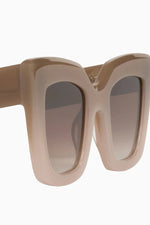 Brigada Toffee Fade to Ivory / Brown Gradient Lens