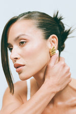 Wing Earrings Gold