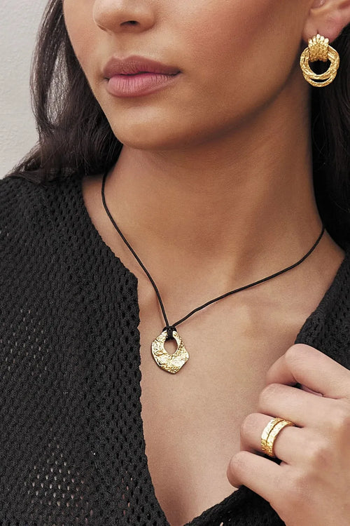 Effie Gold Earrings