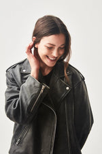 Hulla Jacket Black