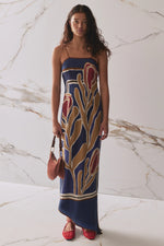 The Avinta Dress Lisse Tulip
