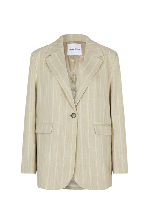 Sahaven Blazer 15664 White Pepper St.