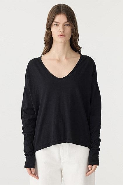 V Neck  Circle L/S T.Shirt Black