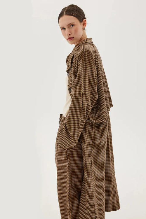 The Houndstooth Trench