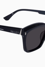 Royale Gloss Black w. Silver Metal / Black Lens