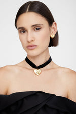 Chunky Heart Velvet Choker Black and Gold