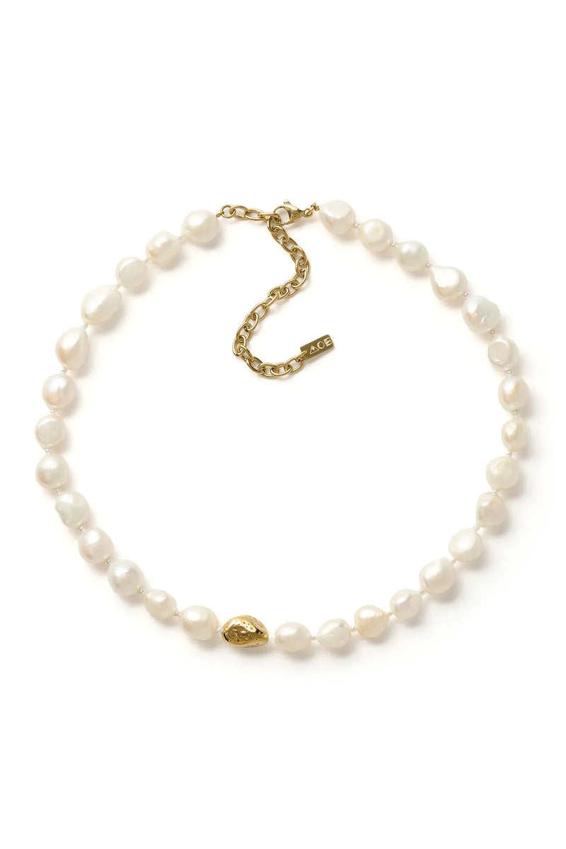 Hariette Pearl Necklace