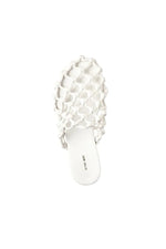 Hezu Ivory