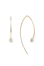 Pearl Curve Earrings Gold