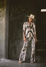 Leandro Contrast Lace Linen Viscose Stretch Pant in Imperial Stone