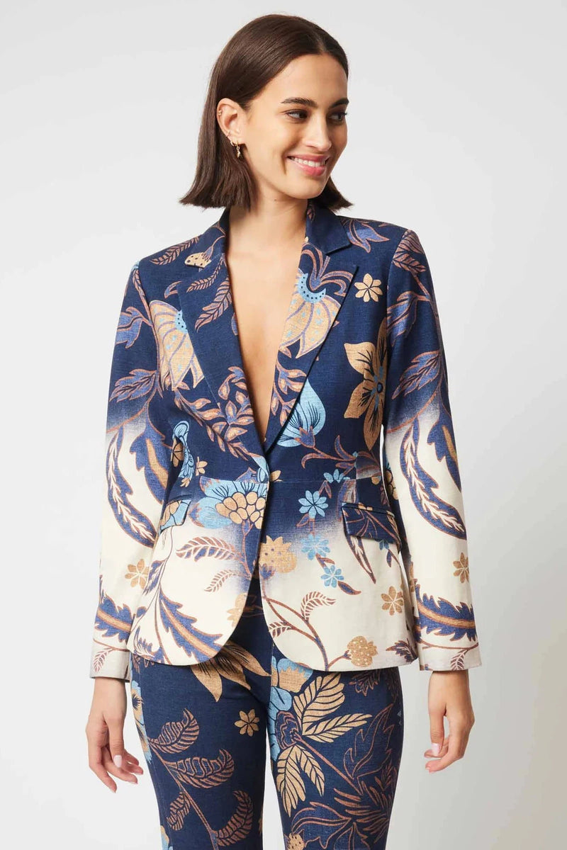 Venus Ponte Blazer in Lotus Flower