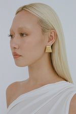 Caterpillar Earrings Gold