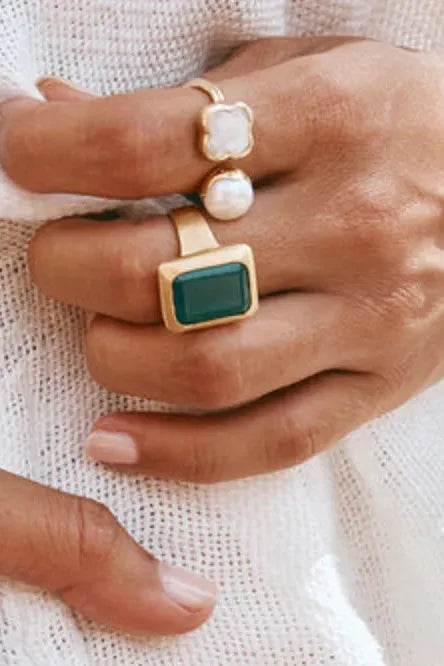Green Agate Deco Cocktail Ring Gold