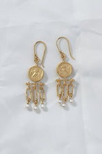 Palas Chandelier Earrings Gold Vermeil