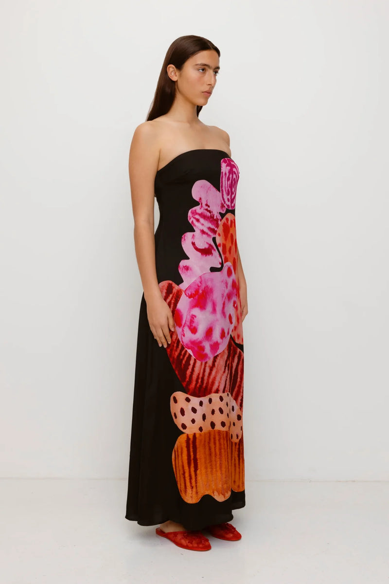 Kora Maxi Dress Noir Abstract