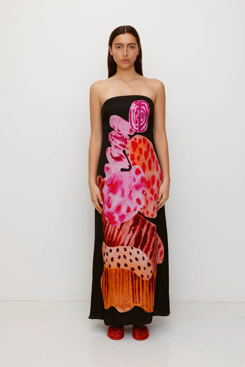 Kora Maxi Dress Noir Abstract
