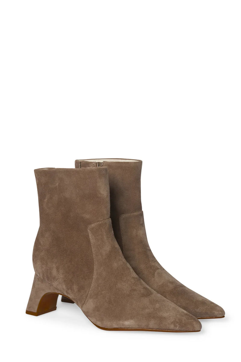 Duel Boot Mousse