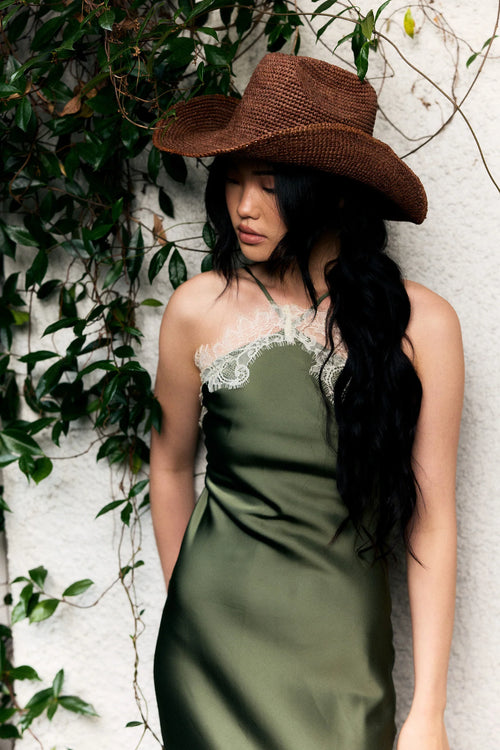 Sara Hat Cola Raffia