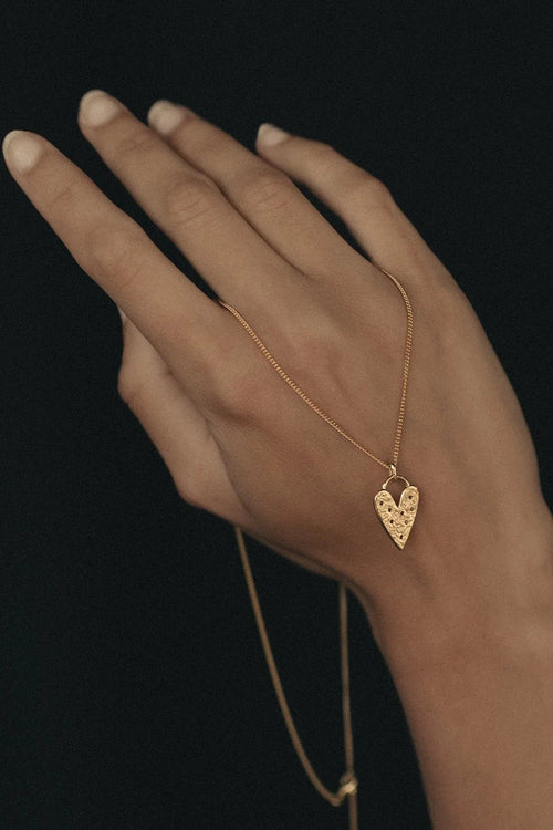 Lover Necklace Gold