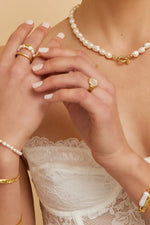 Cali Pearl Necklace