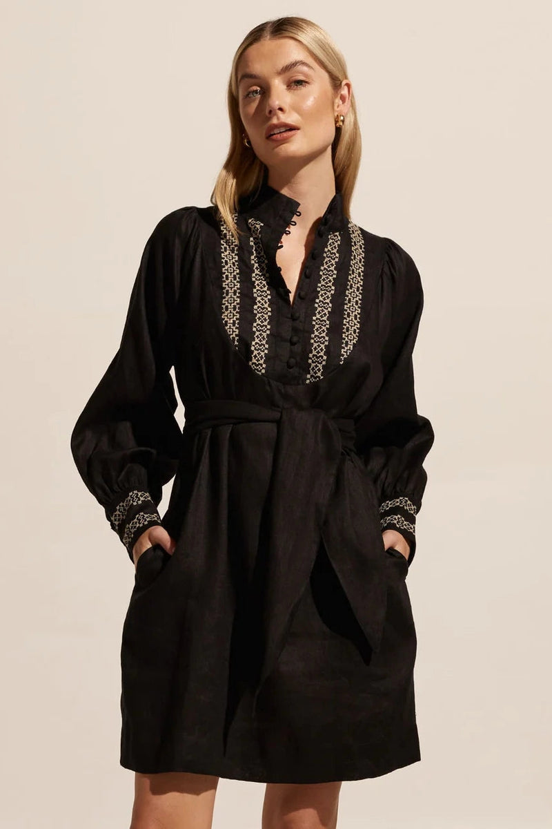 Narrate Dress Black